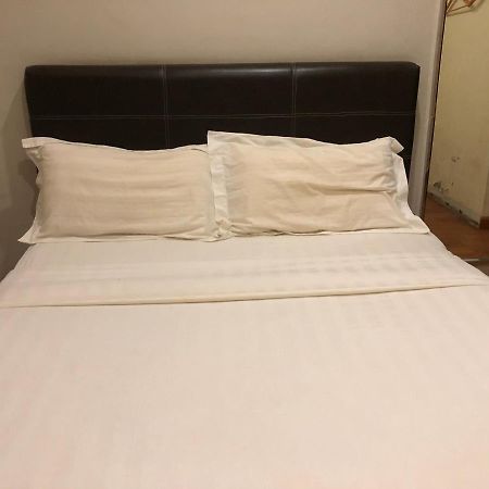 Super Oyo 90668 Joy Inn Miri Exterior foto